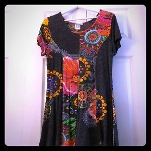 Parsley and Sage short sleeve tunic